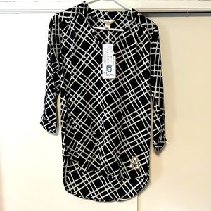 Appalachian State 3/4 sleeve Rayon top by Pressbox. NWT. Size Small (S). ASU